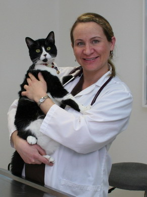 Dr. Nicole Moulin Dr. Nicole Moulin